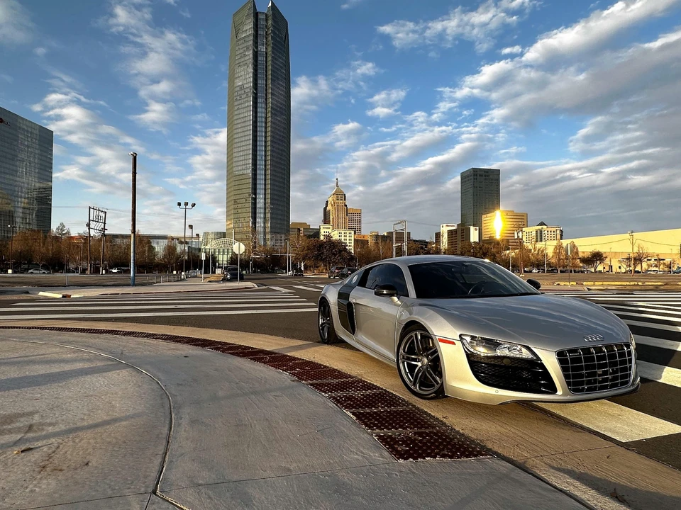 2010 Audi 42 R8 - Image 19 of 31