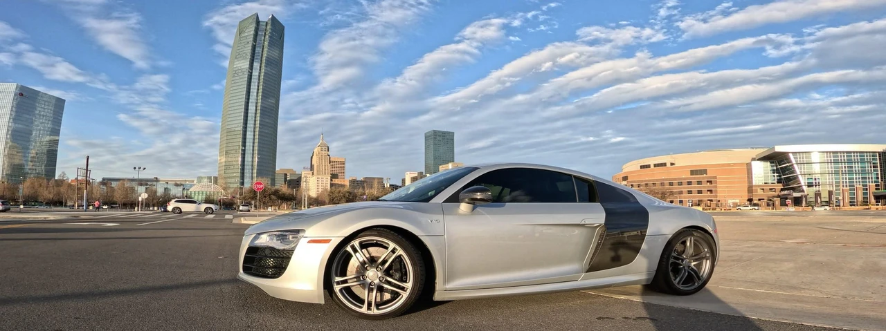 2010 Audi 42 R8 - Image 5 of 31