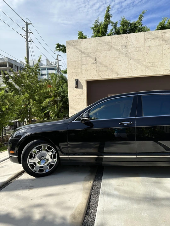 2010 Bentley Continental Flying Spur - Image 24 of 31