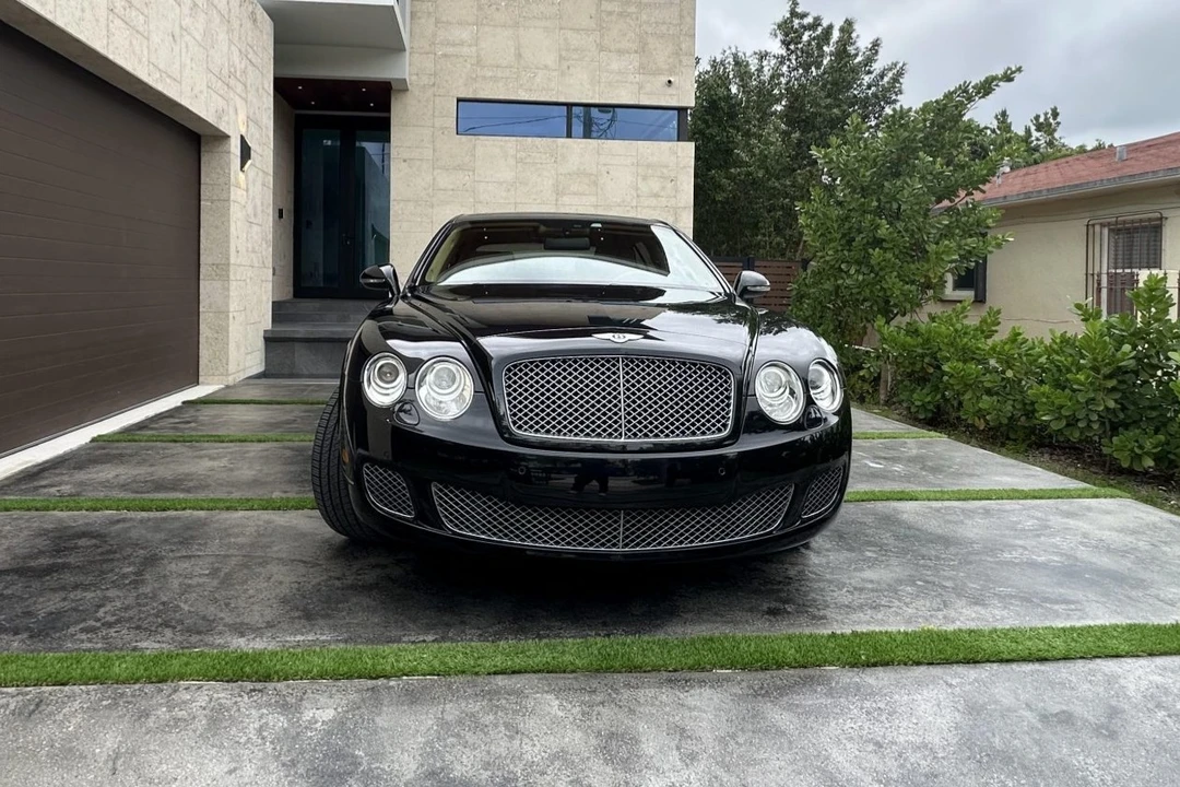 2010 Bentley Continental Flying Spur - Image 4 of 31