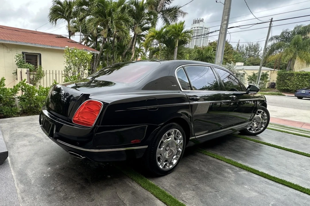 2010 Bentley Continental Flying Spur - Image 13 of 31