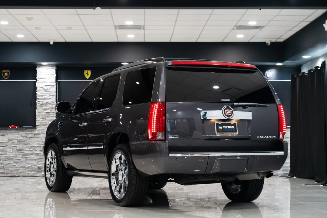 2010 Cadillac Escalade & EXT 3rd Gen - Image 21 of 31