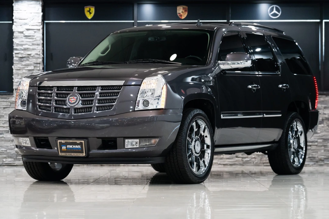2010 Cadillac Escalade & EXT 3rd Gen - Image 11 of 31