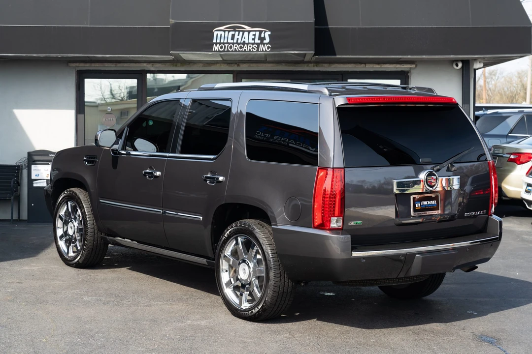 2010 Cadillac Escalade & EXT 3rd Gen - Image 19 of 31