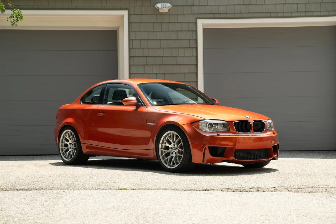 2011 BMW 1M - Image 17 of 31