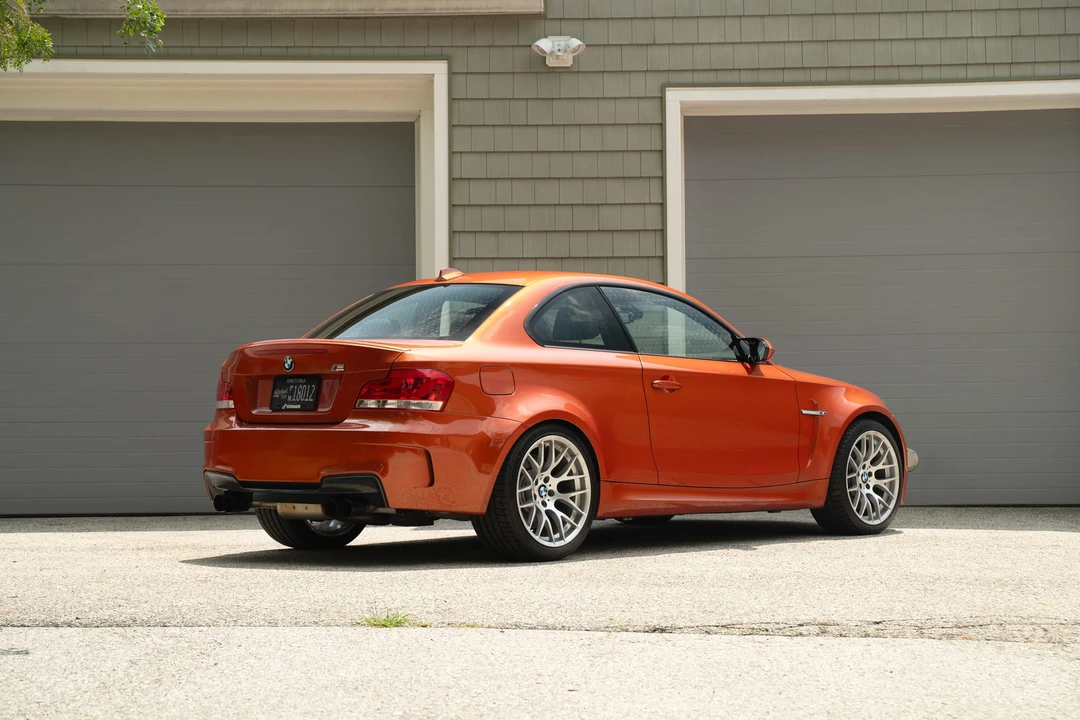 2011 BMW 1M - Image 15 of 31