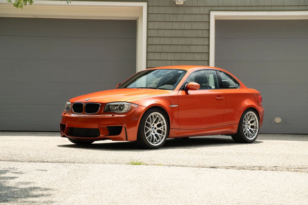 2011 BMW 1M - Image 11 of 31