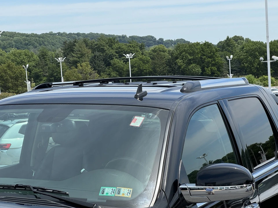 2011 Cadillac Escalade & EXT 3rd Gen - Image 20 of 31