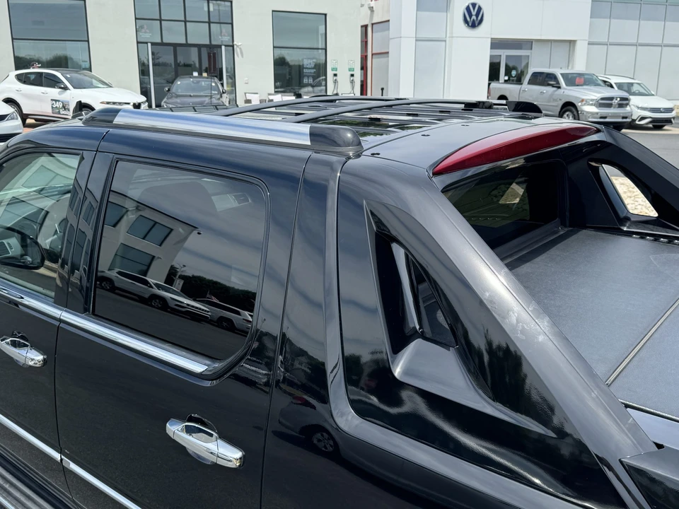2011 Cadillac Escalade & EXT 3rd Gen - Image 22 of 31