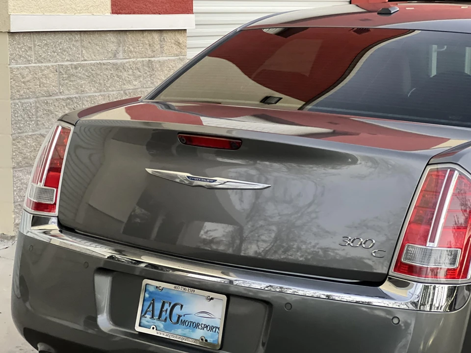 2011 Chrysler 300 (2005-2023) - Image 30 of 31