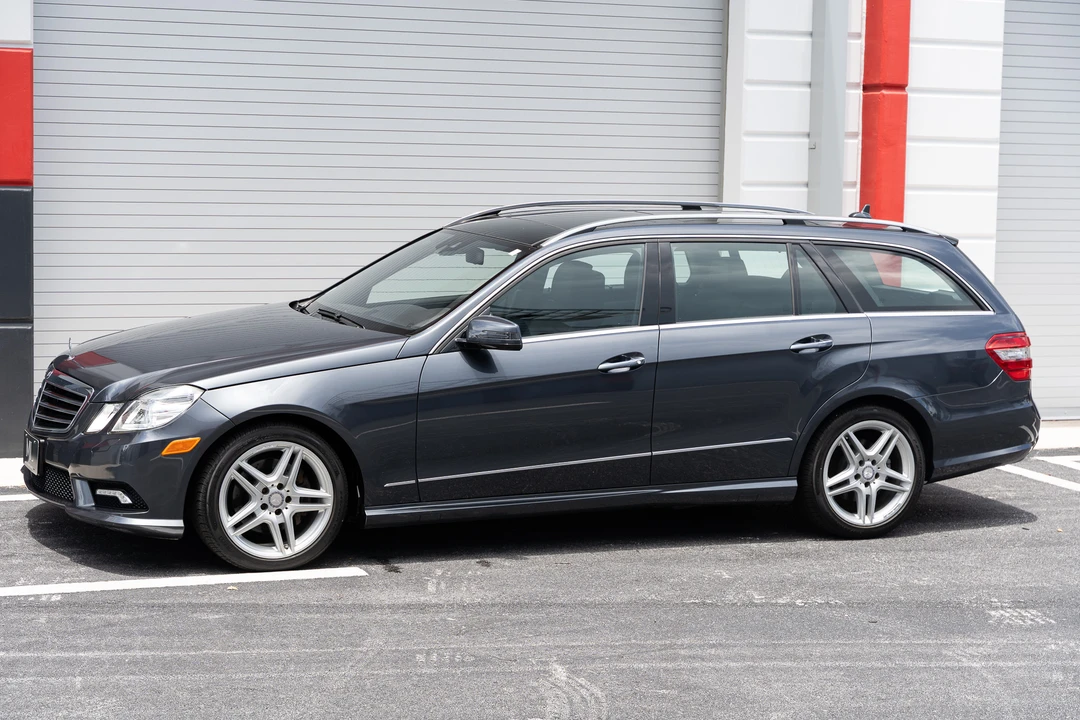2011 Mercedes-Benz W212 E-Class - Image 6 of 31