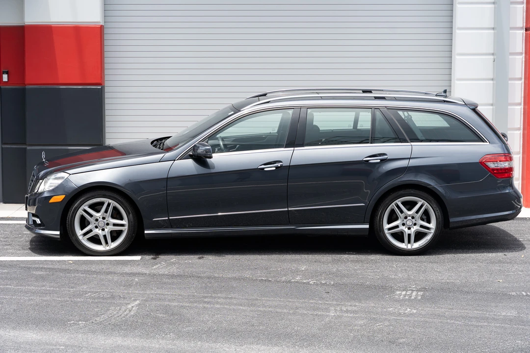 2011 Mercedes-Benz W212 E-Class - Image 7 of 31