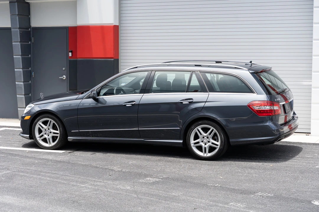2011 Mercedes-Benz W212 E-Class - Image 8 of 31