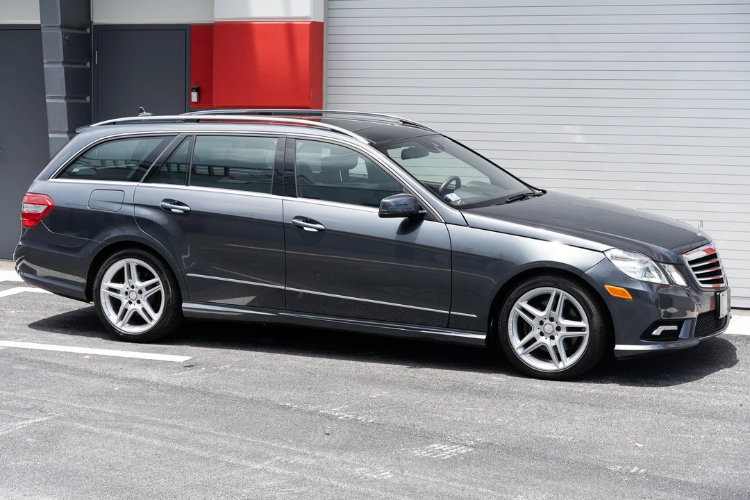 2011 Mercedes-Benz W212 E-Class - Image 20 of 31