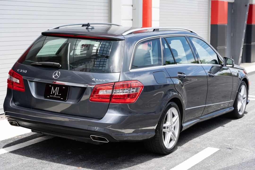 2011 Mercedes-Benz W212 E-Class - Image 16 of 31