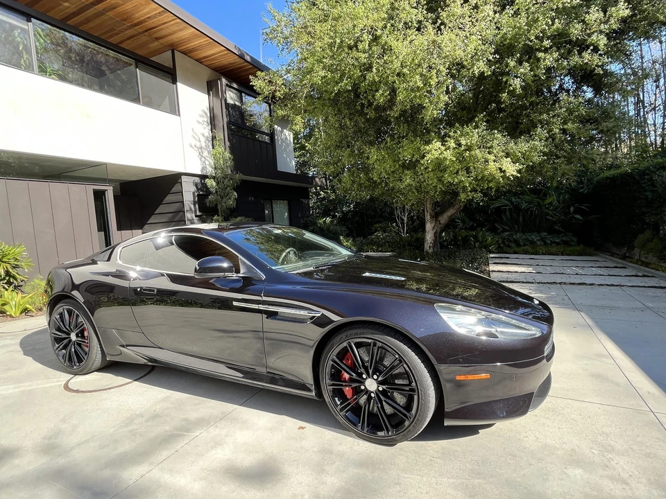 2012 Aston Martin Virage (2011-2012) - Image 2 of 31