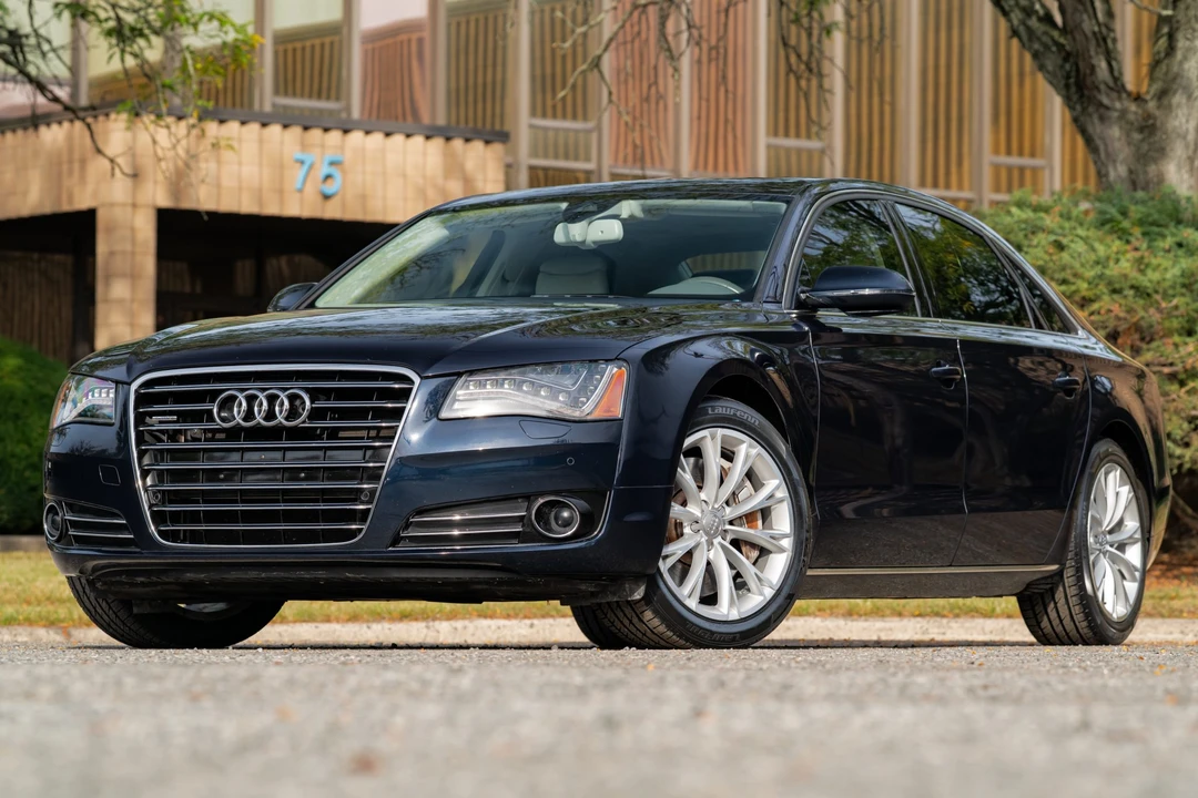 2012 Audi D4 A8 - Image 4 of 31