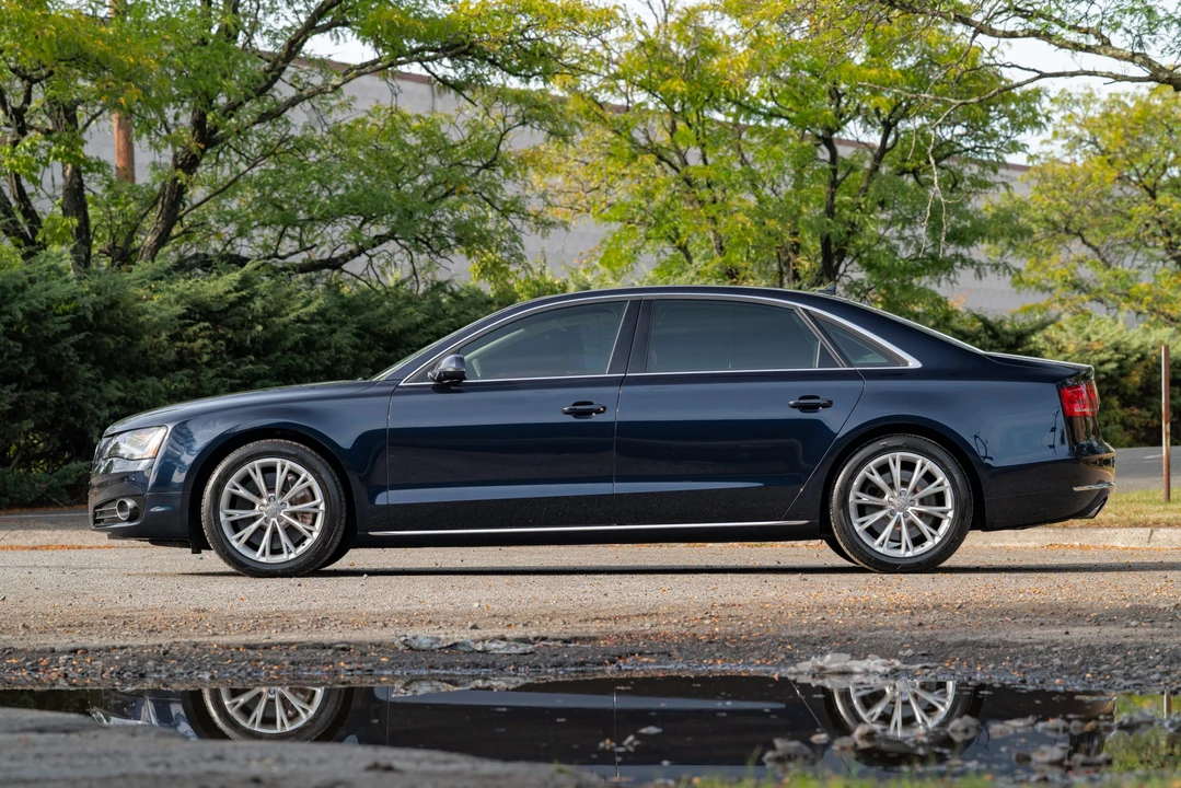 2012 Audi D4 A8 - Image 6 of 31