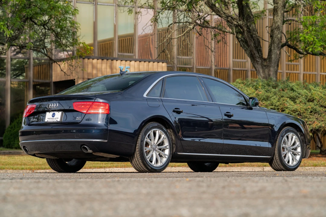 2012 Audi D4 A8 - Image 11 of 31