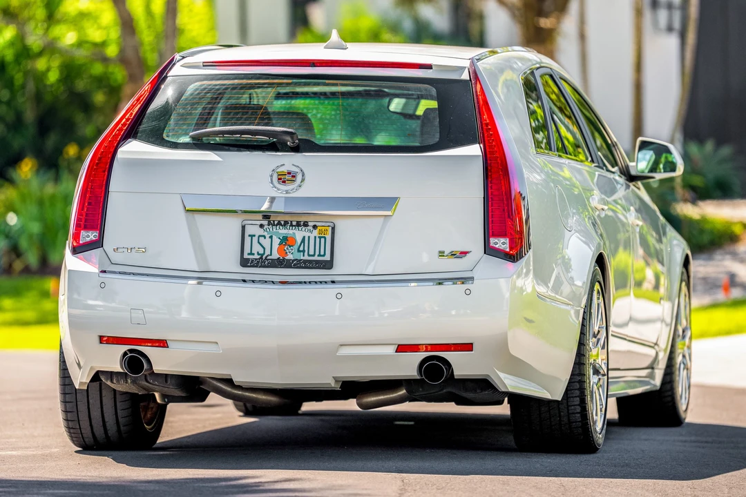 2012 Cadillac CTS-V 2nd Gen - Image 5 of 31