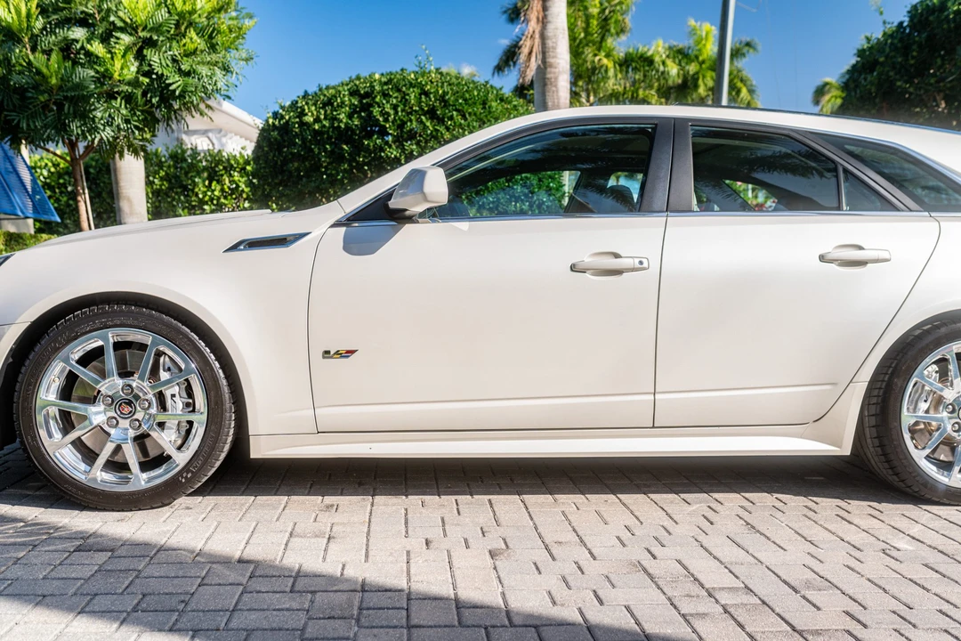 2012 Cadillac CTS-V 2nd Gen - Image 21 of 31