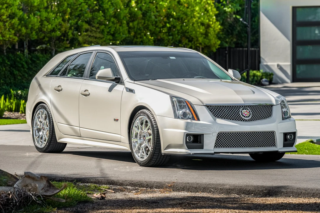 2012 Cadillac CTS-V 2nd Gen - Image 3 of 31