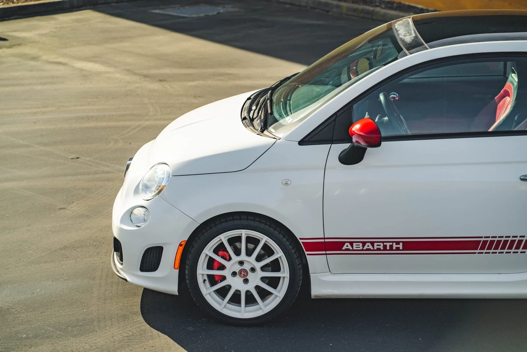 2012 Fiat Abarth 500 - Image 31 of 31