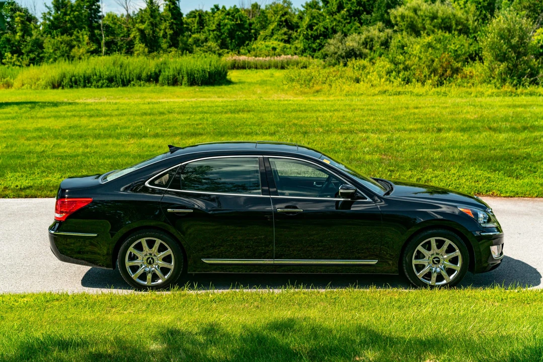 2012 Hyundai Equus - Image 18 of 31