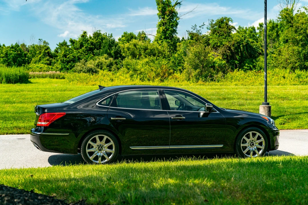 2012 Hyundai Equus - Image 21 of 31