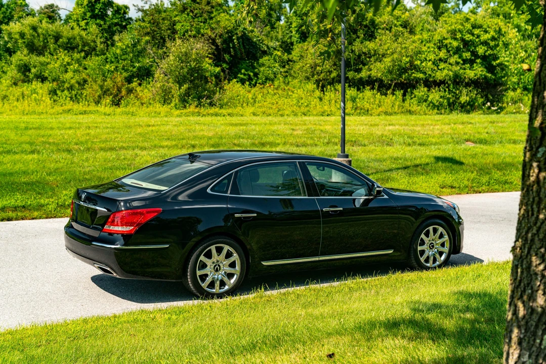 2012 Hyundai Equus - Image 22 of 31