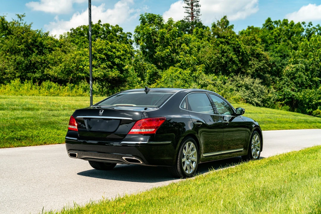 2012 Hyundai Equus - Image 26 of 31