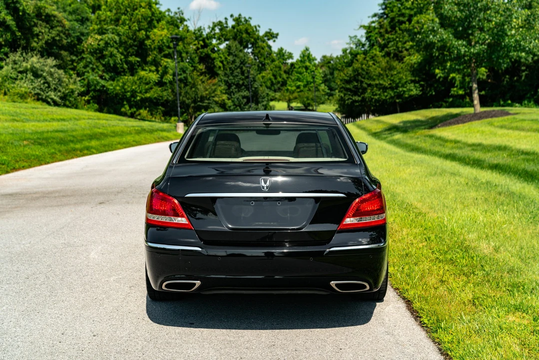 2012 Hyundai Equus - Image 31 of 31