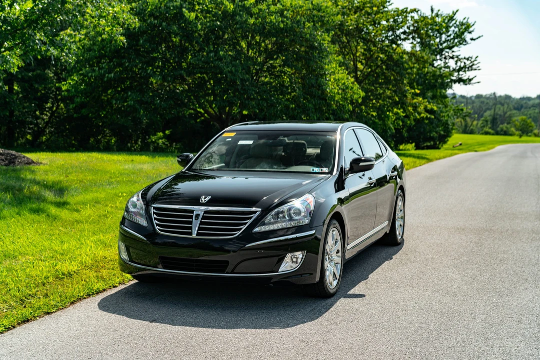2012 Hyundai Equus - Image 5 of 31