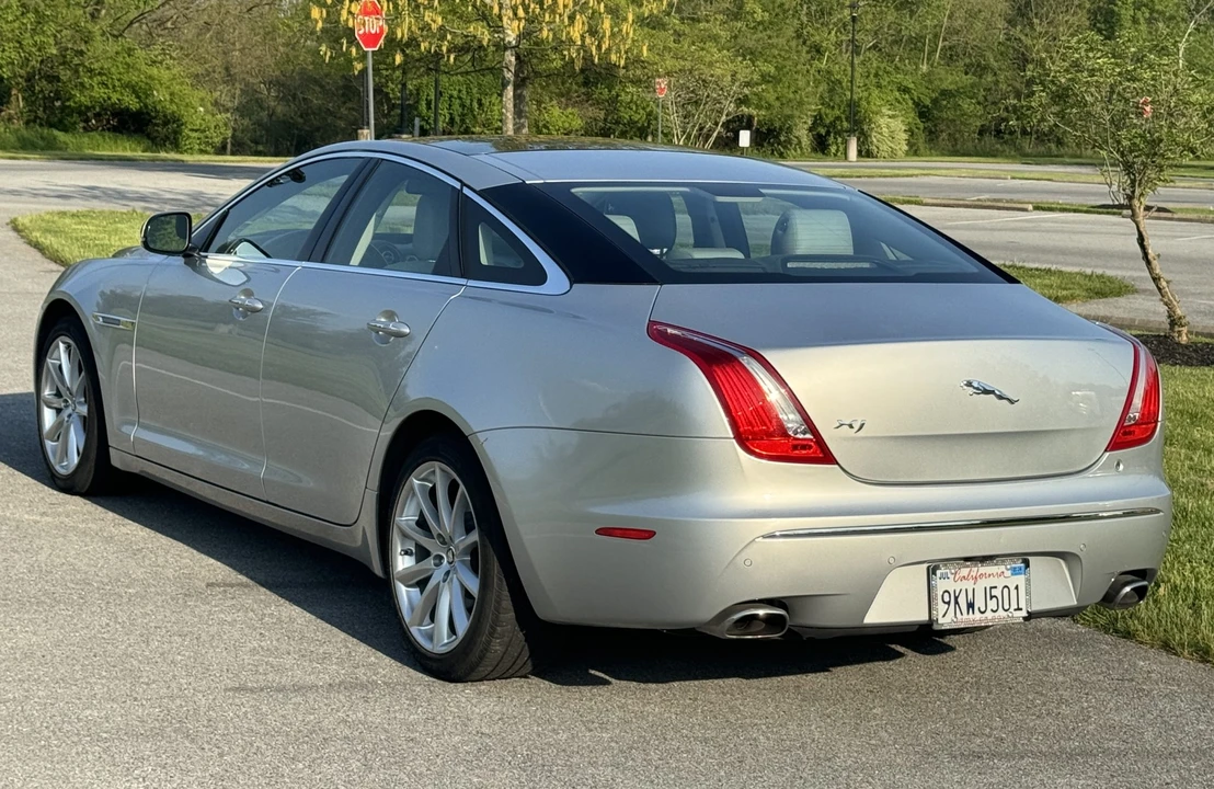 2012 Jaguar X351 XJ - Image 11 of 31