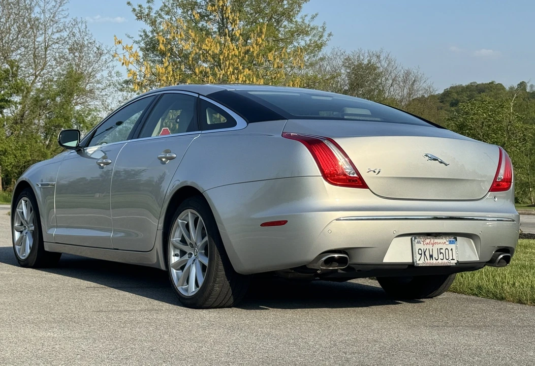 2012 Jaguar X351 XJ - Image 10 of 31