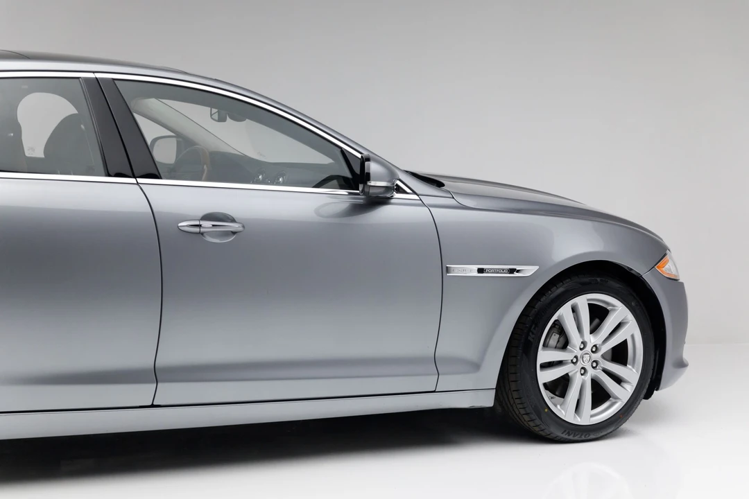 2012 Jaguar X351 XJ - Image 25 of 31