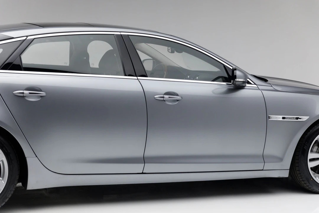 2012 Jaguar X351 XJ - Image 24 of 31