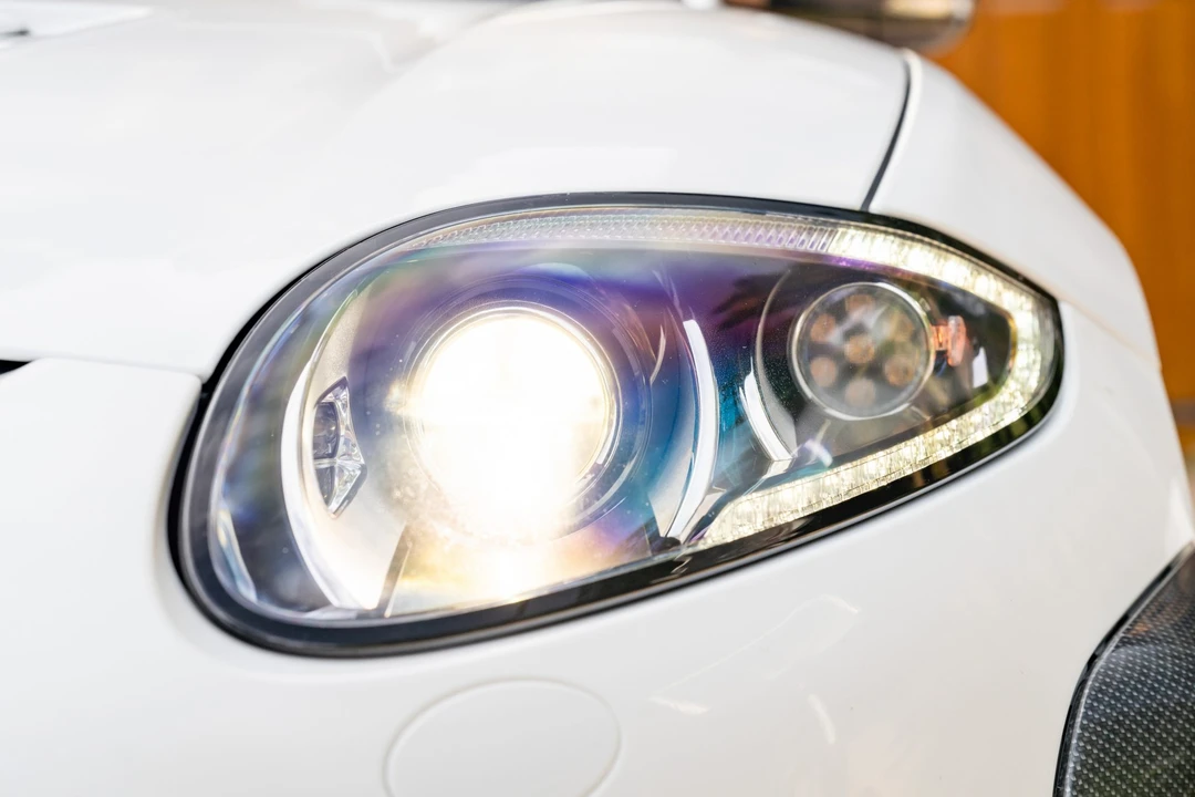 2012 Jaguar X150 XKR - Image 18 of 31