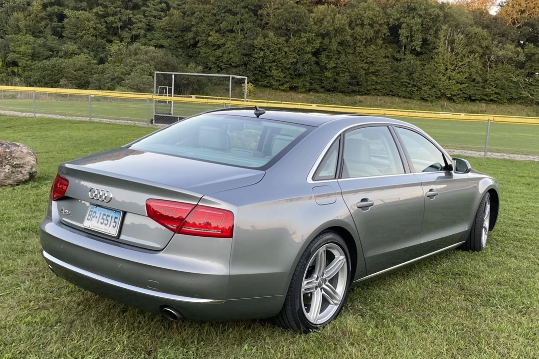 2013 Audi D4 A8 - Image 8 of 31