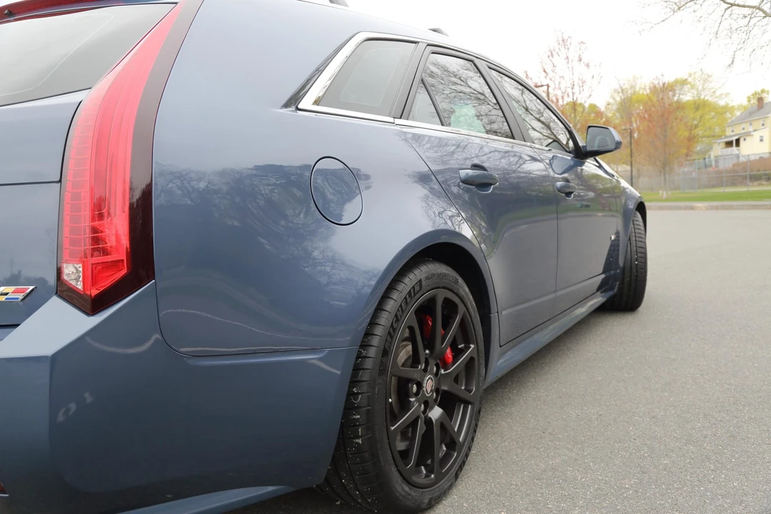 2013 Cadillac CTS-V 2nd Gen - Image 21 of 31