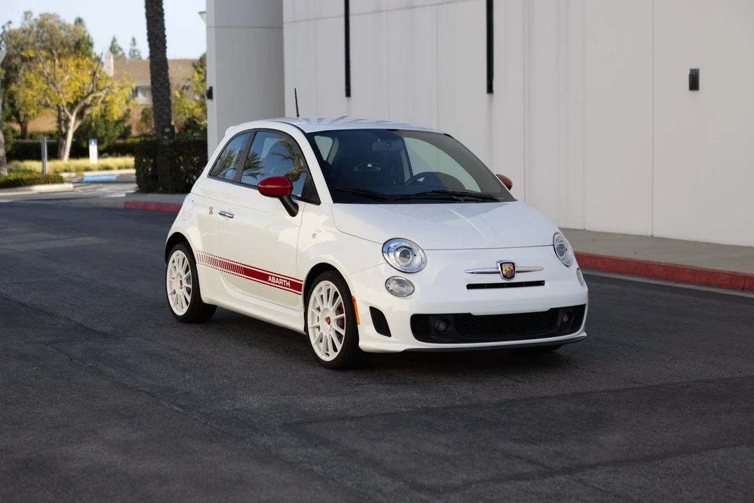 2013 Fiat Abarth 500 - Image 31 of 31