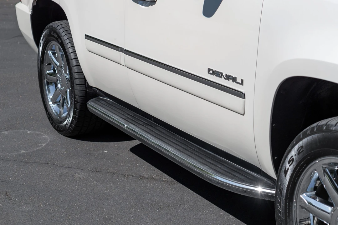 2013 GMC Yukon 3rd Gen - Image 20 of 31