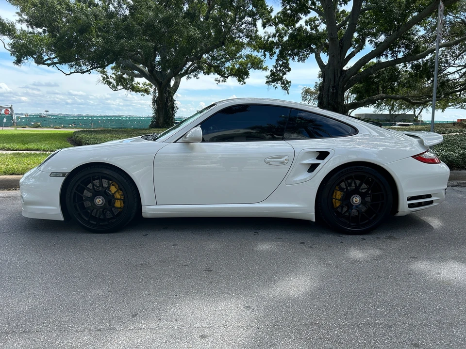 2013 Porsche 997 Turbo S - Image 3 of 31