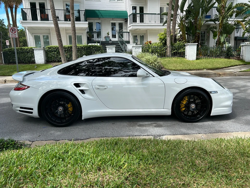 2013 Porsche 997 Turbo S - Image 8 of 31