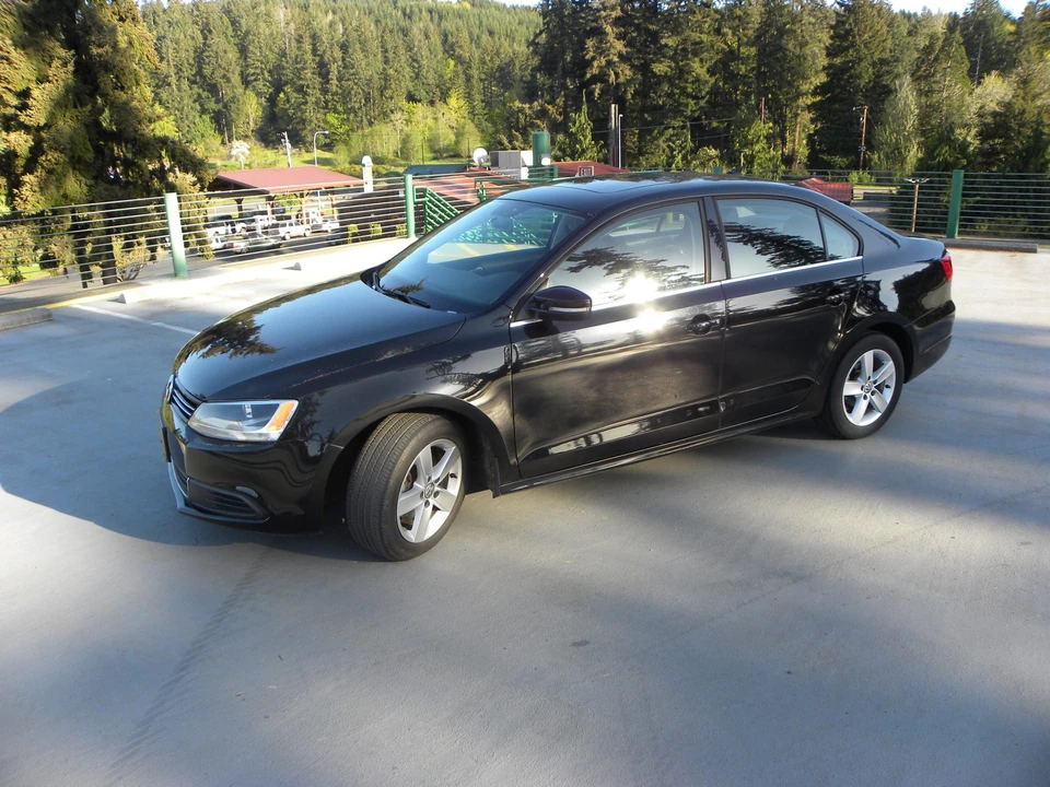 2013 Volkswagen A6 Jetta - Image 29 of 31