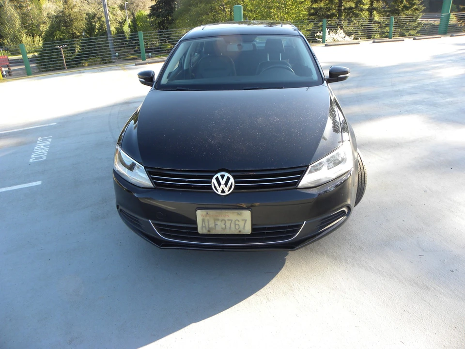 2013 Volkswagen A6 Jetta - Image 4 of 31