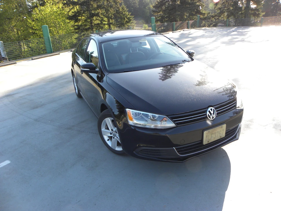 2013 Volkswagen A6 Jetta - Image 5 of 31