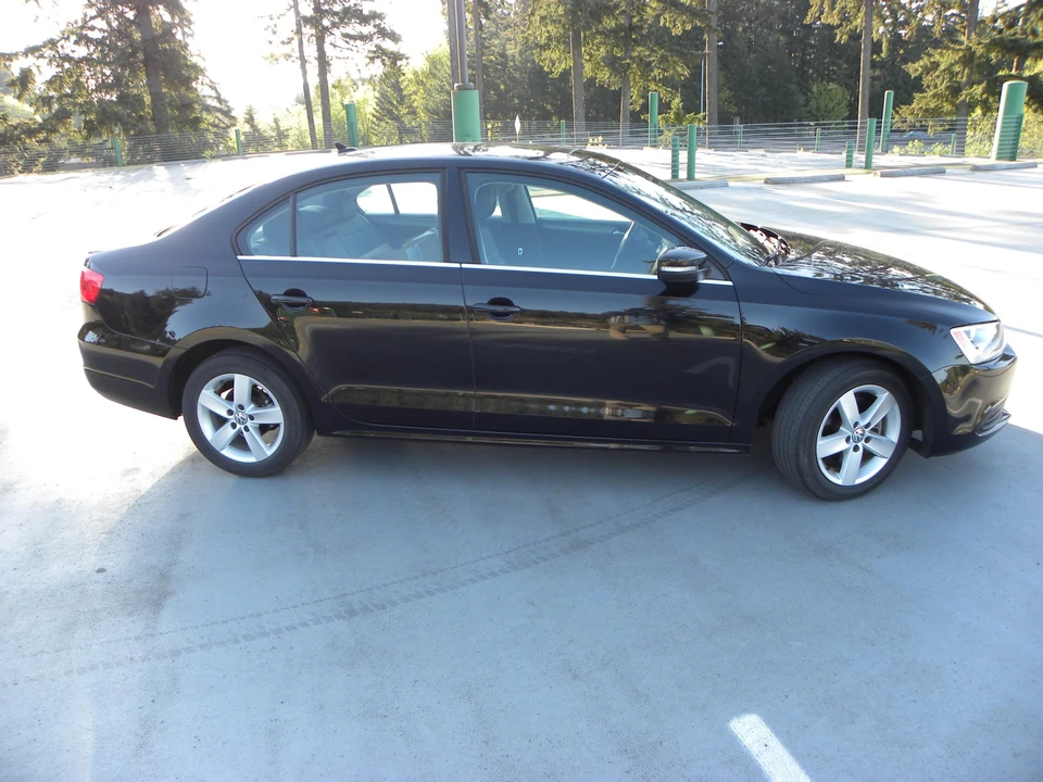 2013 Volkswagen A6 Jetta - Image 12 of 31