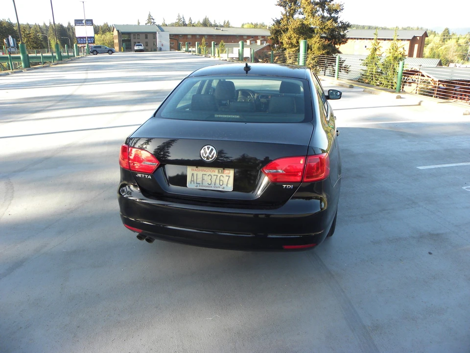 2013 Volkswagen A6 Jetta - Image 19 of 31