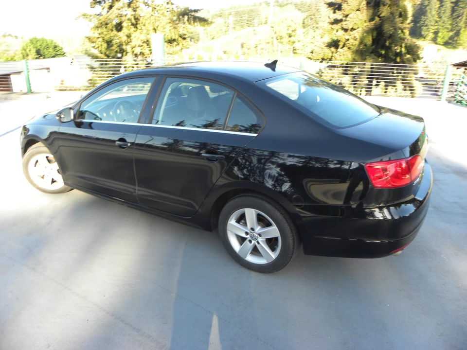 2013 Volkswagen A6 Jetta - Image 23 of 31